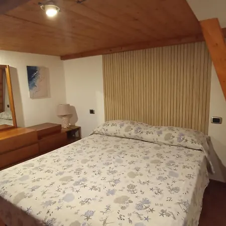 公寓 Casina La Posta Azzurra 阿祖罗港